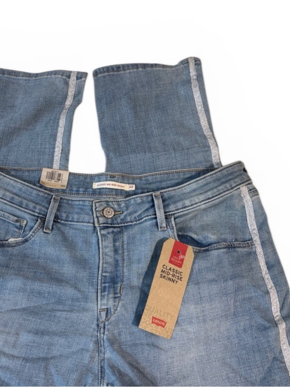 Levi's Classic Denim Jeans in Light Blue